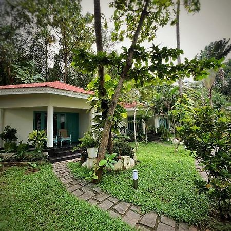 Paddle Cult Hotell Varkala Exteriör bild